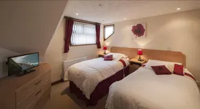 Brown's Country House - Image 3