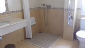 Suite for Three in Converted Barn on Ground Floor - Image 5