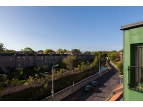 Sunny Flat W/parking Near Royal Botanic Garden - Image 5