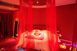 Rose Lover Hotel - Image 4