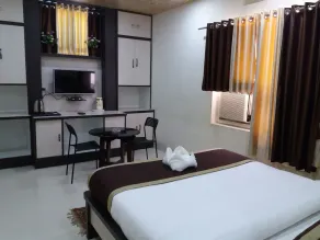 Hotel Bnson Blue - Image 2