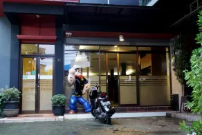 RedDoorz @ Palasari - Image 3