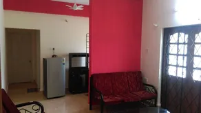 Smiley Holiday Home - Image 5