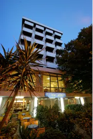 Mon Hotel - Image 4