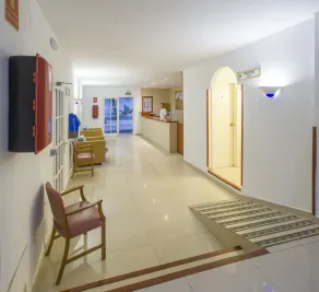 Apartamentos Sol Bay - Image 3