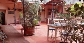 Hotel Impala Garden - Image 2