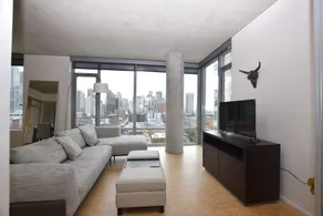 Belltown Corporate Housing Apartments by Luxe Hubs - Image 2