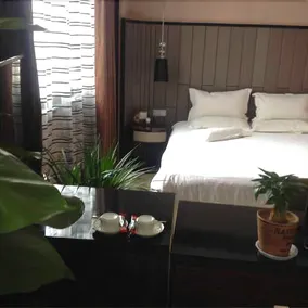Bowei Style Hotel - Image 3