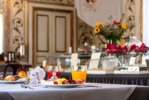 Decumani Hotel De Charme - Image 2
