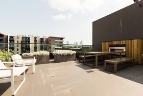 TALIA, 1BDR Carlton Apartment - Image 5