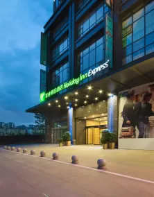 Holiday Inn Express Chengdu Dafeng - Image 5