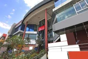 Elite Deluxe Rooms By OYO Rooms - Image 3