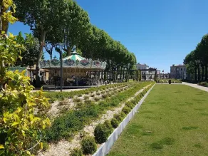 The Apartments, Rue Barbès - Image 4
