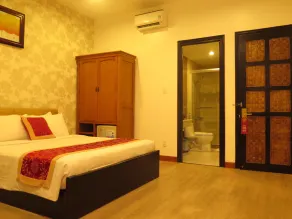 Sunflowers Hotel - Image 5