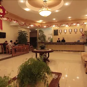 Dong Da Men Hotel - Image 2