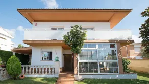 Tania House - Image 5