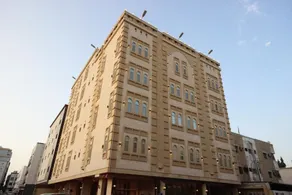 Al Salamah Lamasat Palace Suites - Image 4