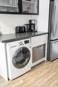 Amazing 1Br Loft Apartment Free Parking Gym - Image 5