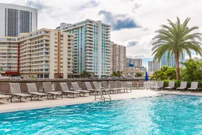 Private Ocean Luxury Condos at Beachwalk - Image 5