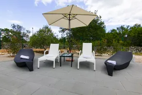 Grande Glamping with Pool - Image 2