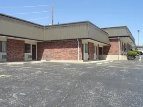 Relax Inn Warrenton - Image 3