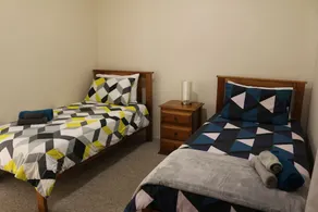 Cozy Stay @ Purser Cove Near University Hospital & Transport - Image 3