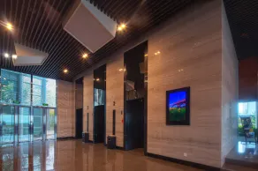 Qingdao Majesty Mansion Hotel - Image 4