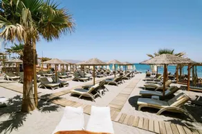 Jacksons Luxury Suites - Image 5