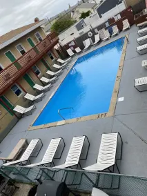 Offshore Motel - Image 5