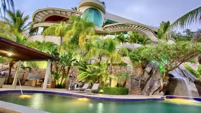 Panoramic Luxury Suite With Ocean Gardens and Swimming Pool View - Image 2