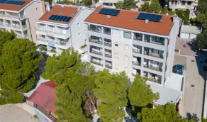 Makarska Beach Apartment Lucija - Image 2