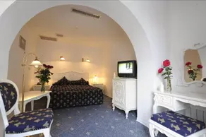 Hotel Phoenix - Image 5