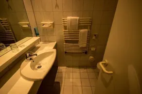 City Hotel Valois - Image 4