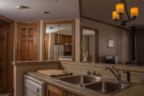Marble Villa at Marble Mountain Resort - Image 2
