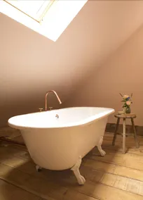 16A - Image 2