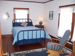 So Dear to My Heart Bed and Breakfast - Image 2
