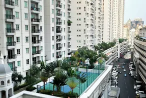 Simply Spacious Studio Room at City Home Apartment near Kelapa Gading - Image 3