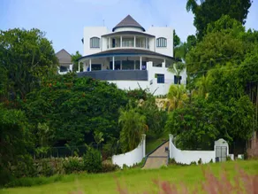 Sunny Vacation Villa 28 - Image 4