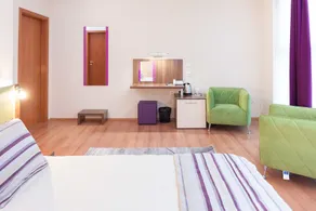 Modern Inn Boutique Hotel - Image 5