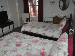 Heath House - Image 2