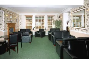 Douglas Arms Hotel - Image 4