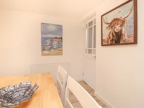 6 Flint Cottages - Image 3