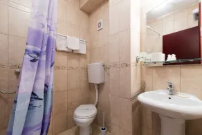 Garni Hotel Villa Family - Image 5