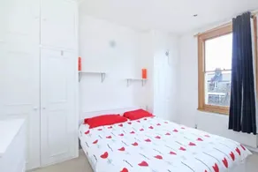 Bright 1 Bedroom Flat in Fulham - Image 2