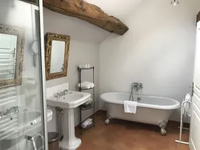 Le Pavillon du Chateau Hotel - Image 3
