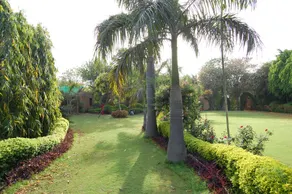 Surjivan Resort - Image 2