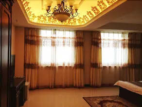 SUTTON EUROSTYLE HOTEL - Image 2