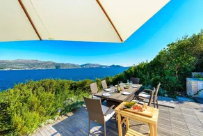 Villa Kolocep Palazio - Luxury 4 Bedroom Villa Car Free Island - Gym - Stunning sea views - Image 4