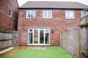 Modern House in Stratford Upon Avon With Private Parking Free Wifi Netflix - Image 5