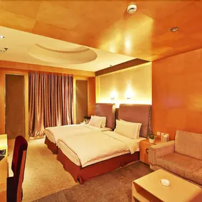 Hohhot Header Hotel - Image 2